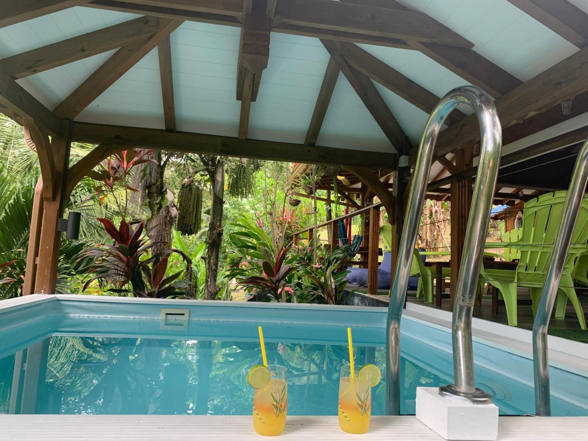 Les Ilets Caraibes Vue Mer Bouillante Exterior photo